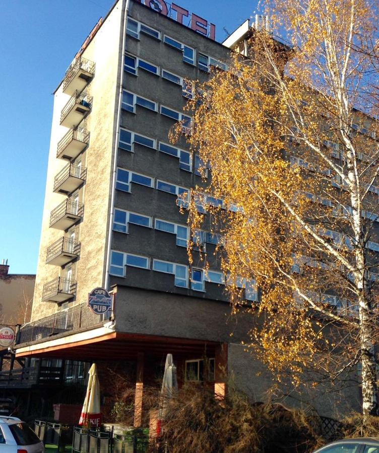 Gosciniec Raciborski Racibórz Buitenkant foto